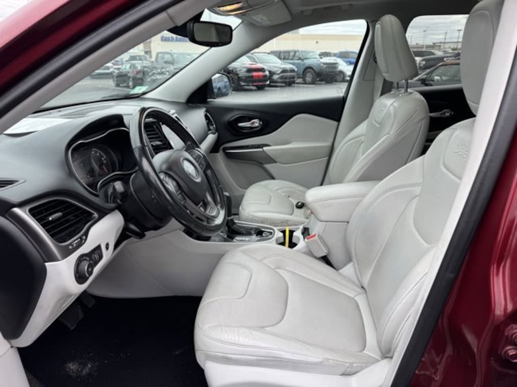 Used 2021 Jeep Cherokee SUV