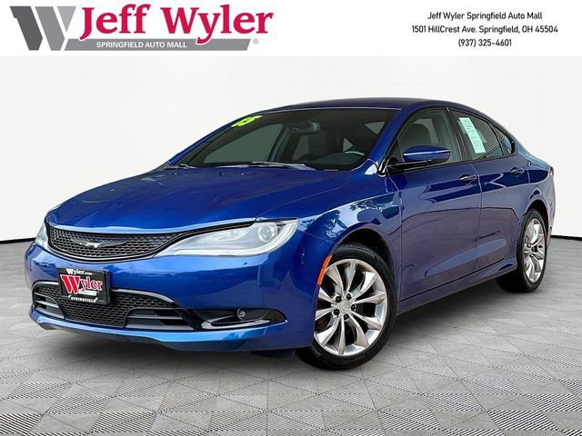 2015 Chrysler 200 4dr Sdn S FWD