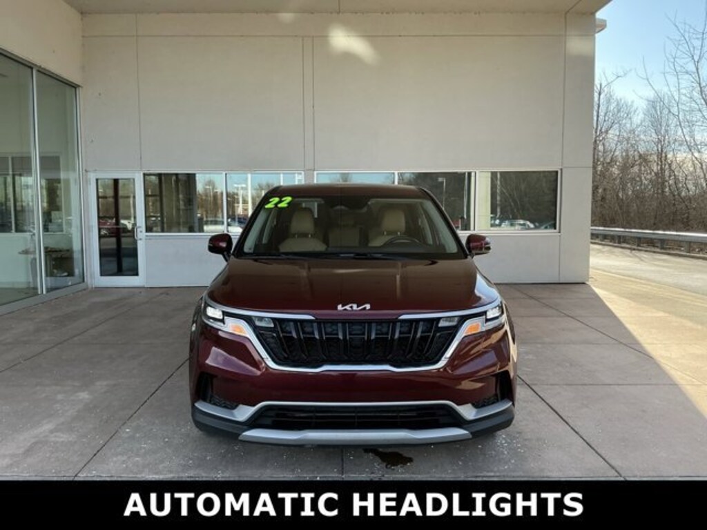 Used 2022 Kia Carnival MPV