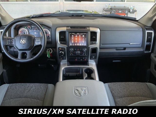 2017 Ram 1500 Big Horn photo 3