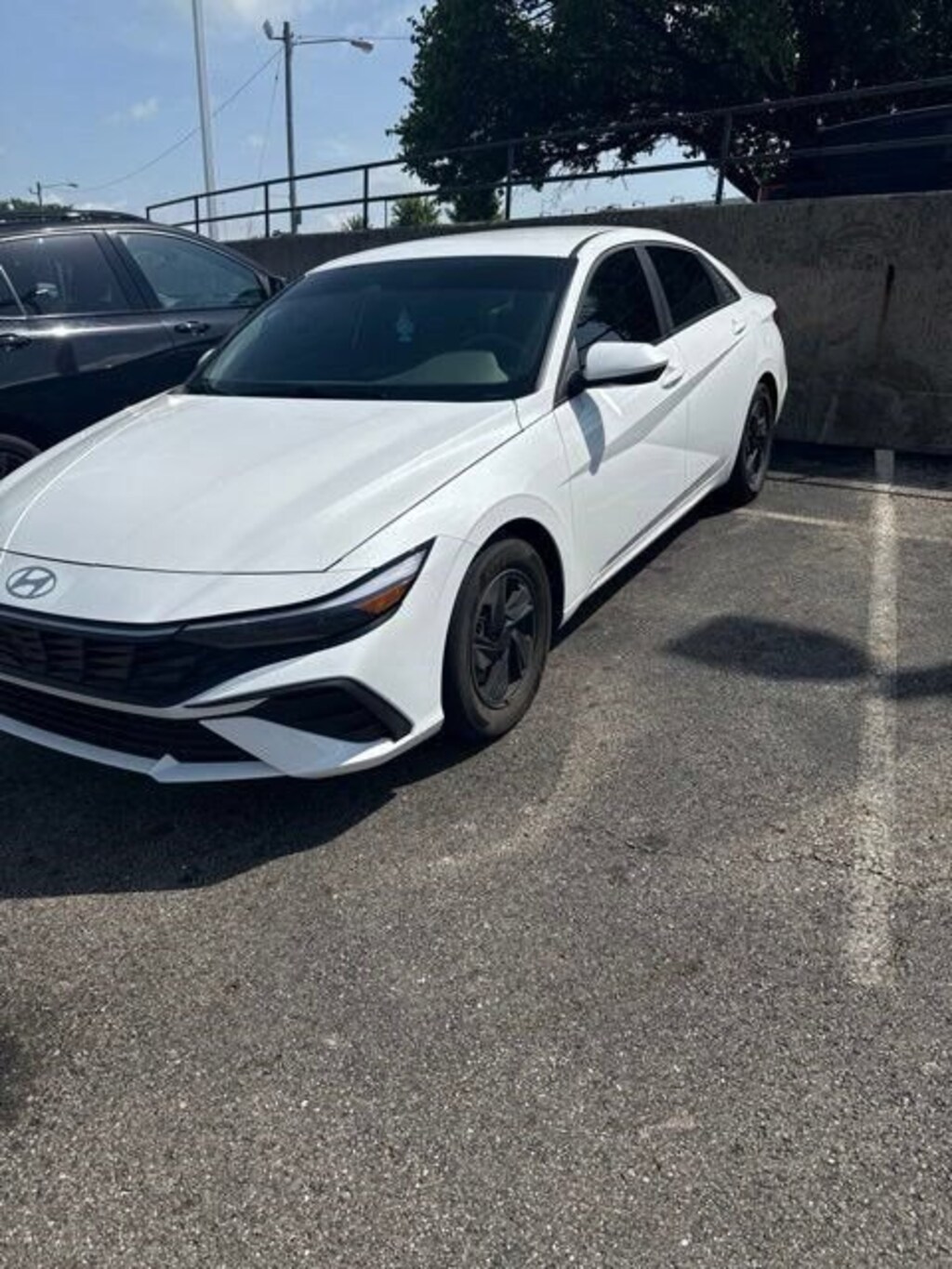 Used 2024 Hyundai Elantra Sedan