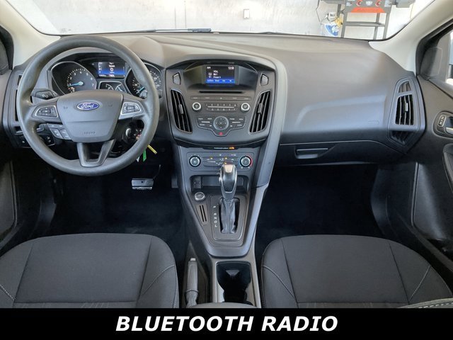 2016 Ford Focus SE photo 4