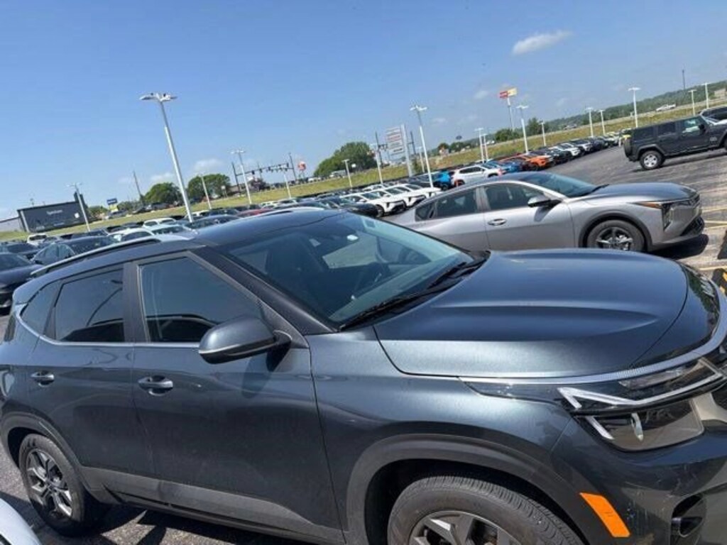 Used 2024 Kia Seltos SUV