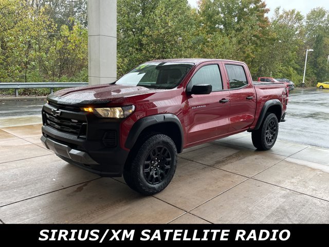 2024 Chevrolet Colorado Trail Boss photo 3