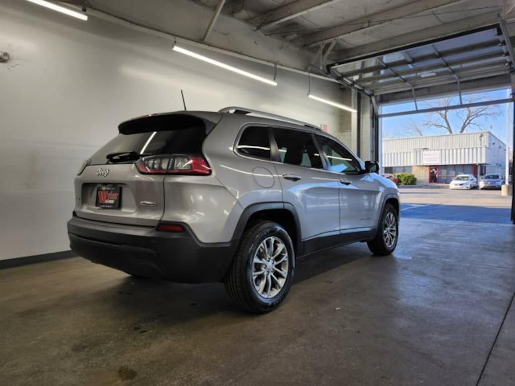 Used 2020 Jeep Cherokee SUV