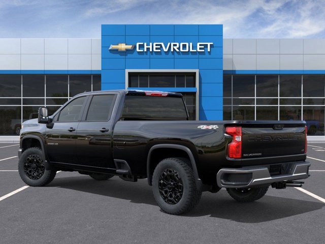 2026 Chevrolet Silverado 2500HD LT photo 3