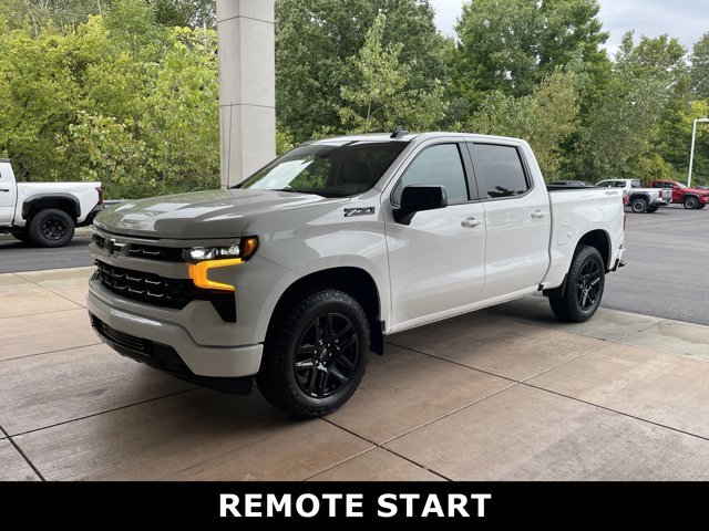 2025 Chevrolet Silverado 1500 RST photo 2