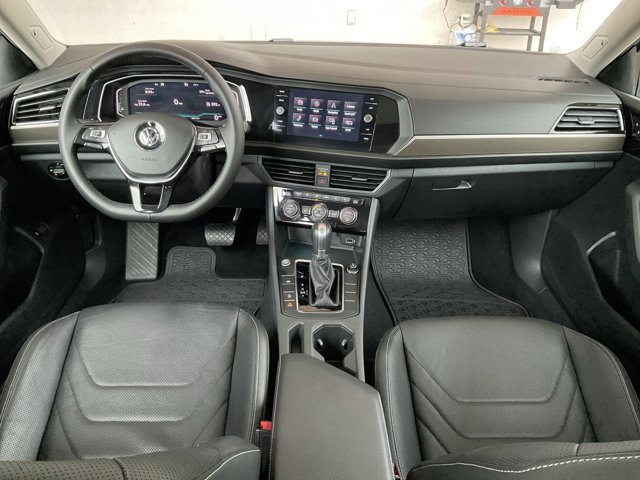 2019 Volkswagen Jetta SEL Premium photo 4