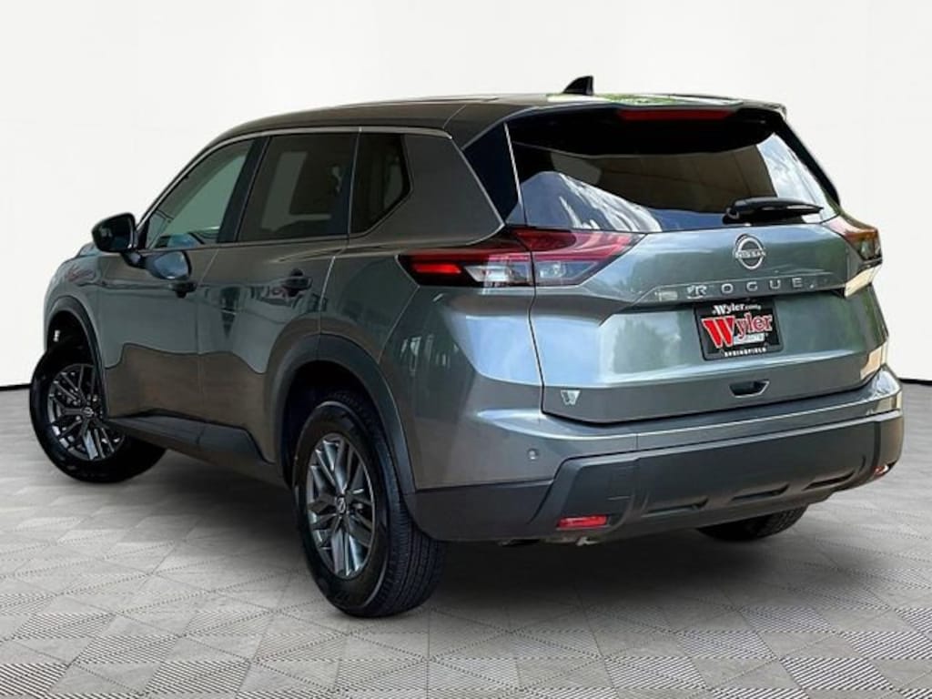 Used 2024 Nissan Rogue SUV