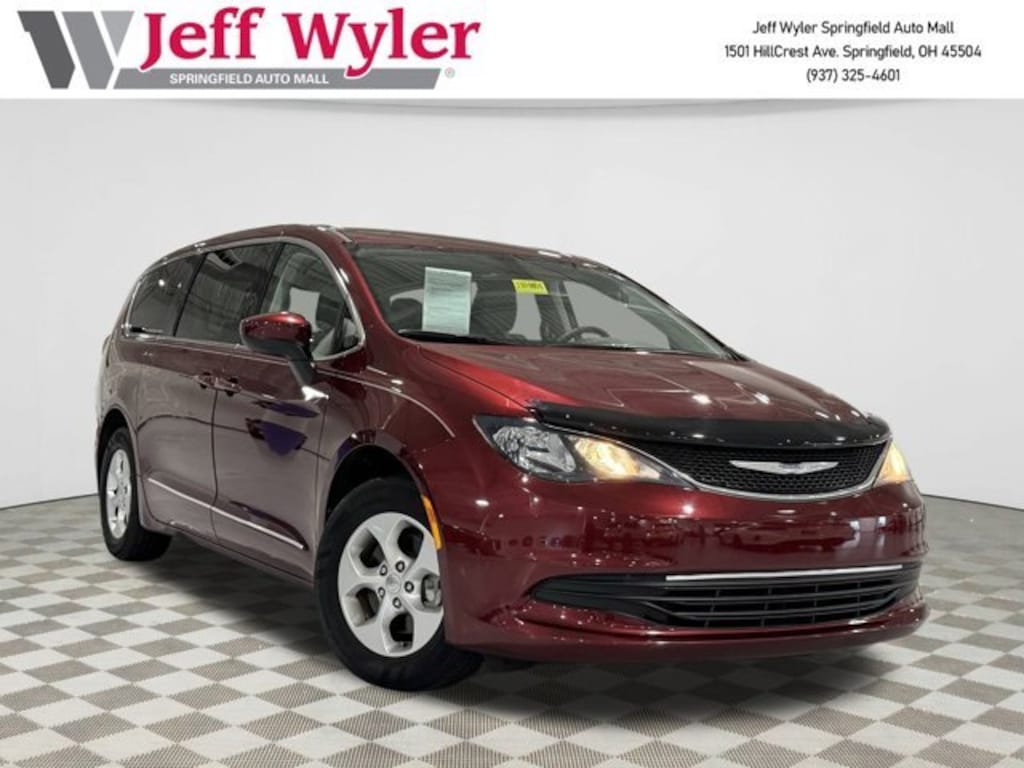 Used 2017 Chrysler Pacifica Van