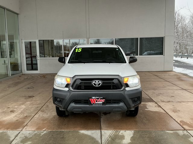 2015 Toyota Tacoma Access Cab photo 2