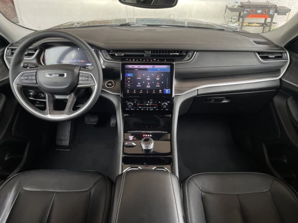 Used 2023 Jeep Grand  SUV