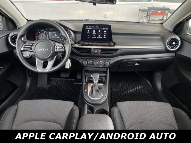 2024 Kia Forte LXS photo 4