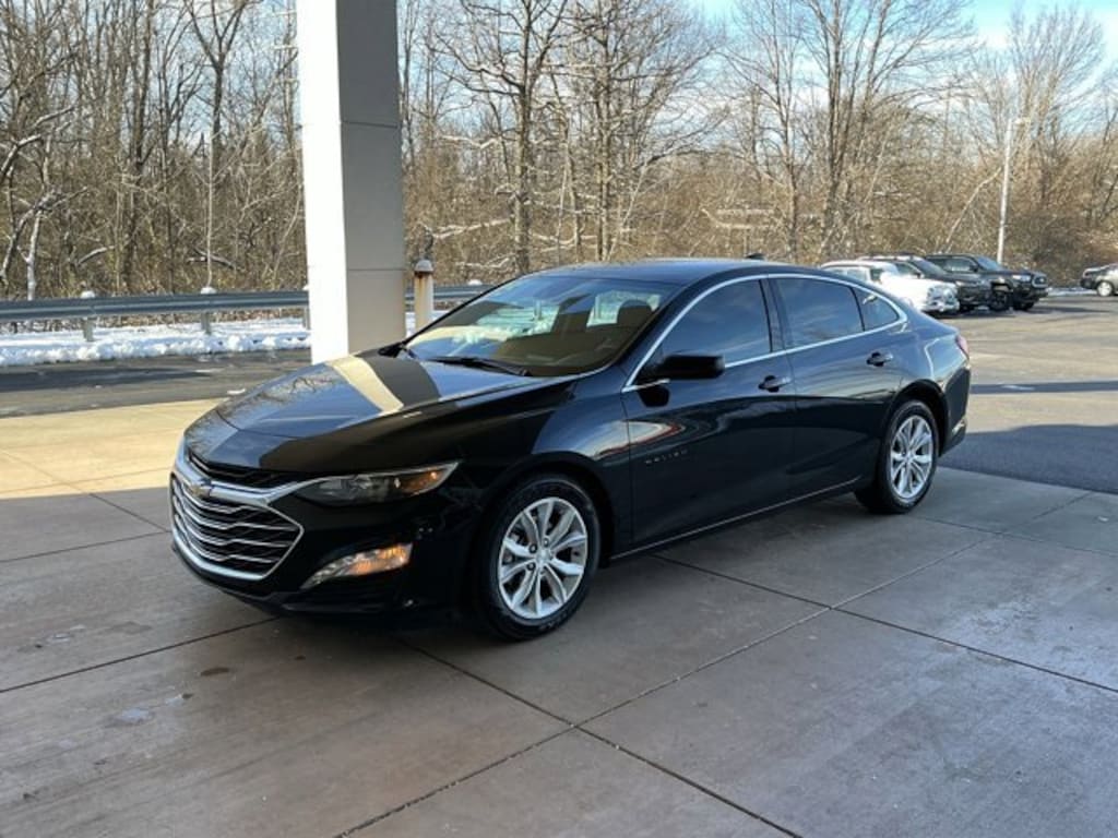 Used 2025 Chevrolet Malibu Sedan