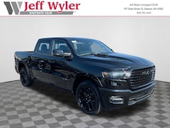 2025 Ram 1500 LARAMIE CREW CAB 4X4 5'7 BOX Pickup