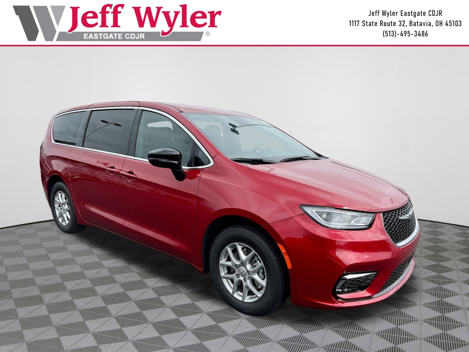 2026 Chrysler Pacifica Select's photo