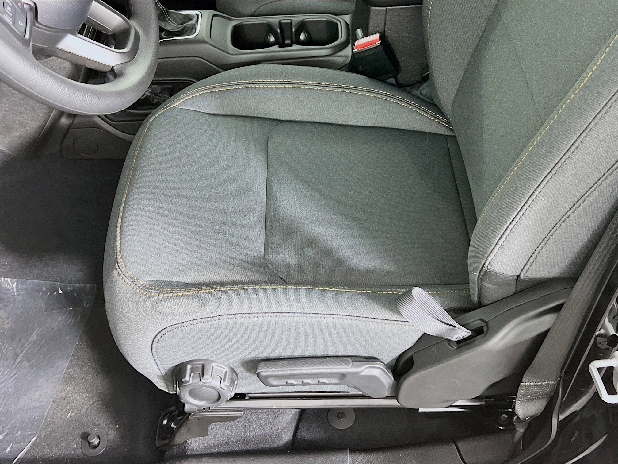 2026 Jeep Wrangler Sport photo 4