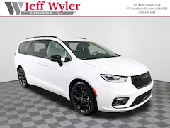 2026 Chrysler Pacifica SELECT Passenger Van Cincinnati