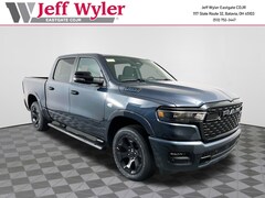 New 2026 Ram 1500 BIG HORN CREW CAB 4X4 5'7 BOX Pickup Cincinnati