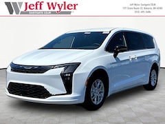 2027 Chrysler Pacifica SELECT Passenger Van Cincinnati