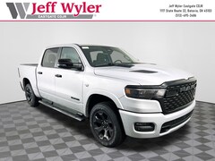 2026 Ram 1500 BIG HORN CREW CAB 4X4 5'7 BOX Pickup