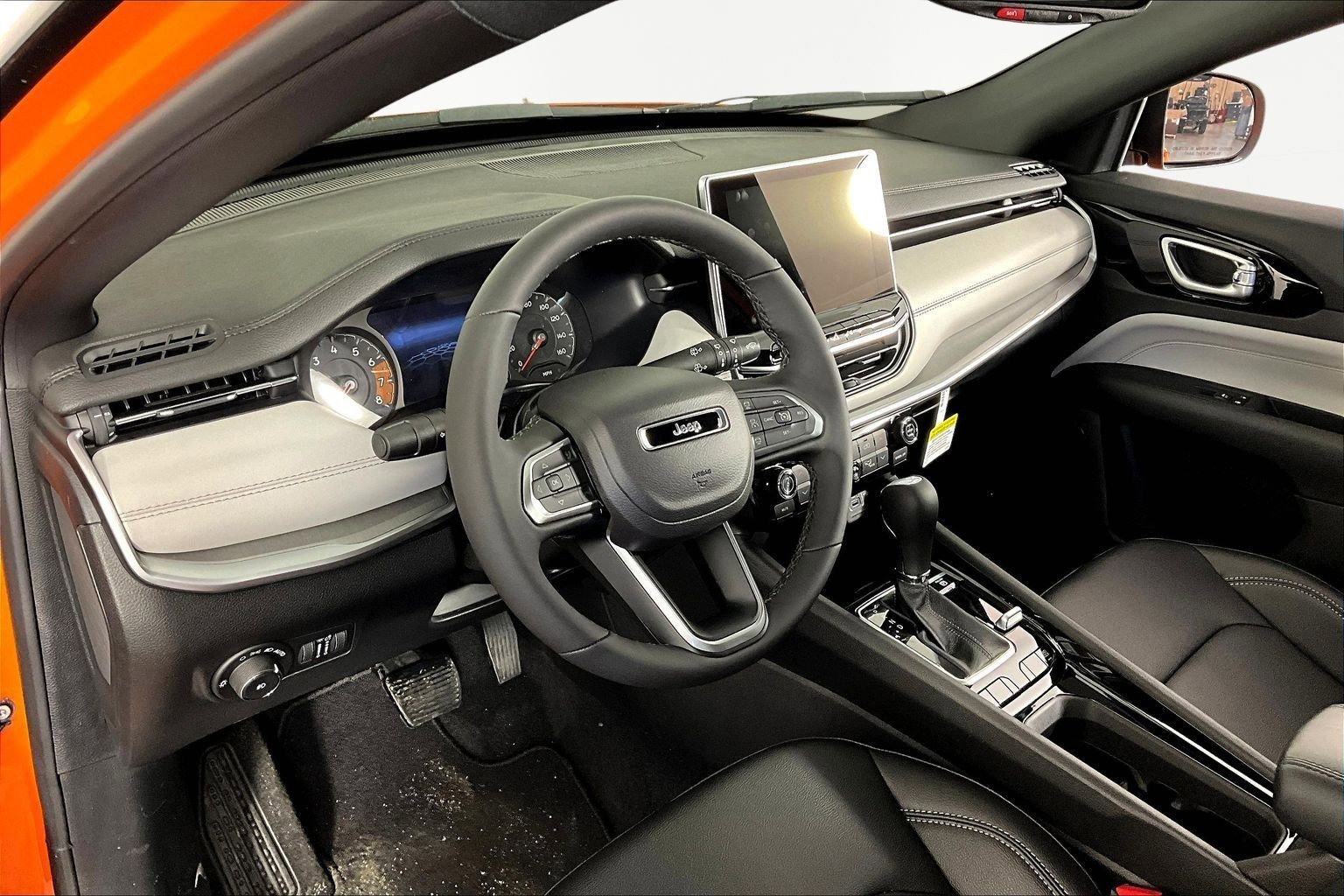 2026 Jeep Compass Limited - Photo 15