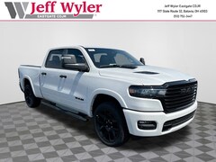 2025 Ram 1500 LARAMIE CREW CAB 4X4 6'4 BOX Pickup