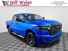 New 2026 Ram 1500 BIG HORN CREW CAB 4X4 5'7 BOX Pickup Cincinnati