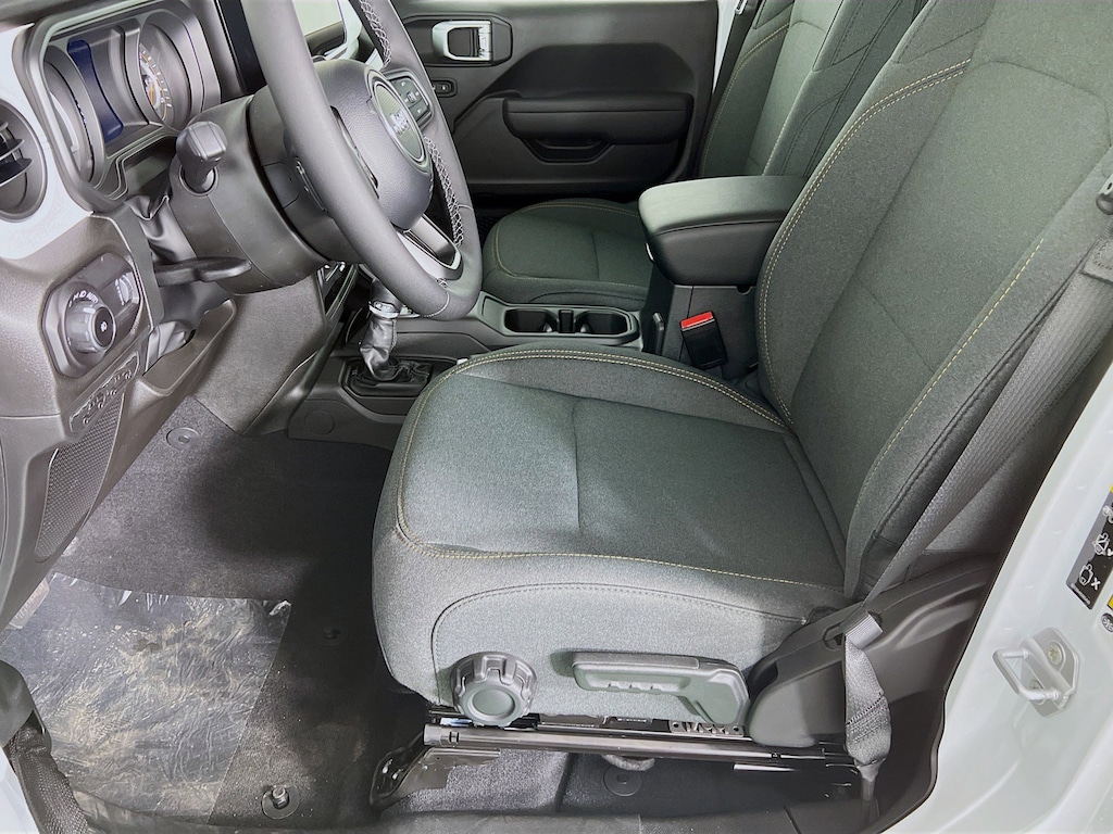 New 2026 Jeep Wrangler 4-DOOR SPORT S Sport Utility