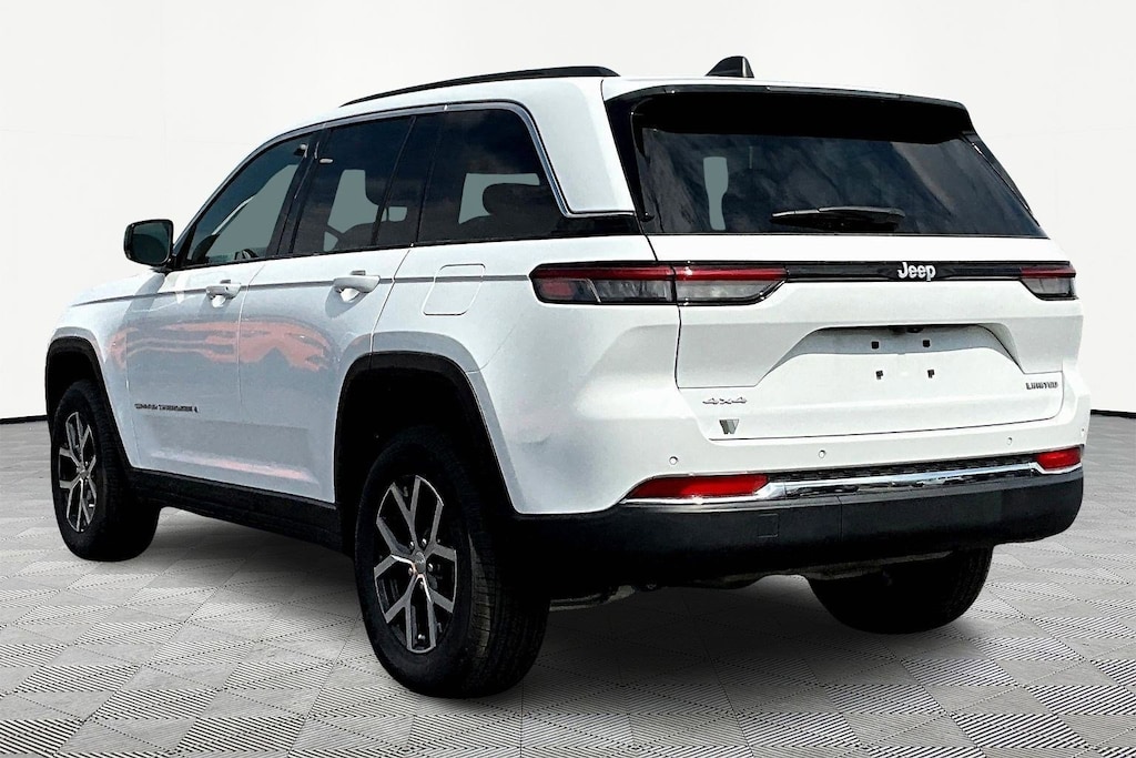 New 2025 Jeep Grand Cherokee LIMITED 4X4 Sport Utility