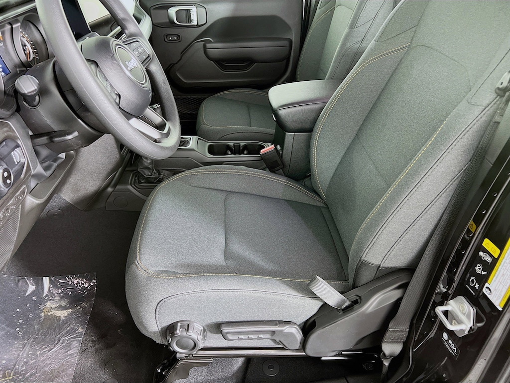 New 2026 Jeep Gladiator SPORT 4X4 Pickup