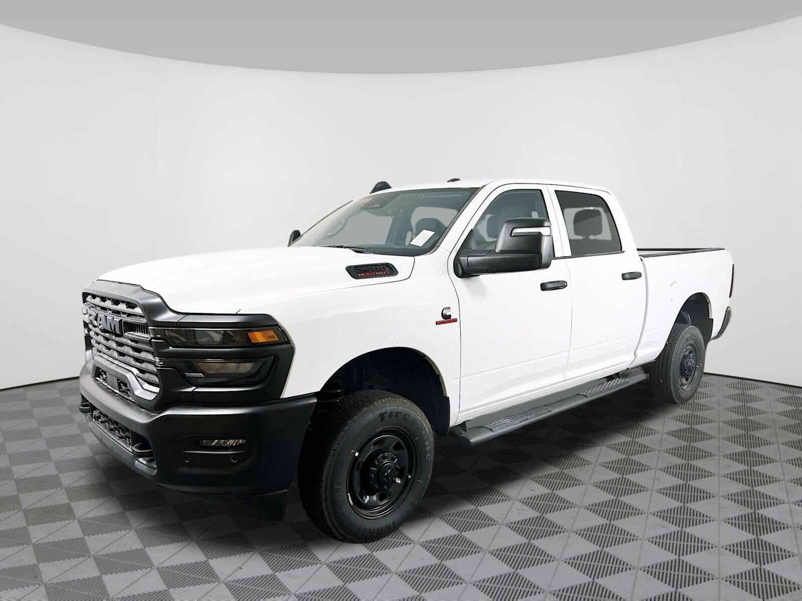 2025 Ram 2500 Tradesman photo 2