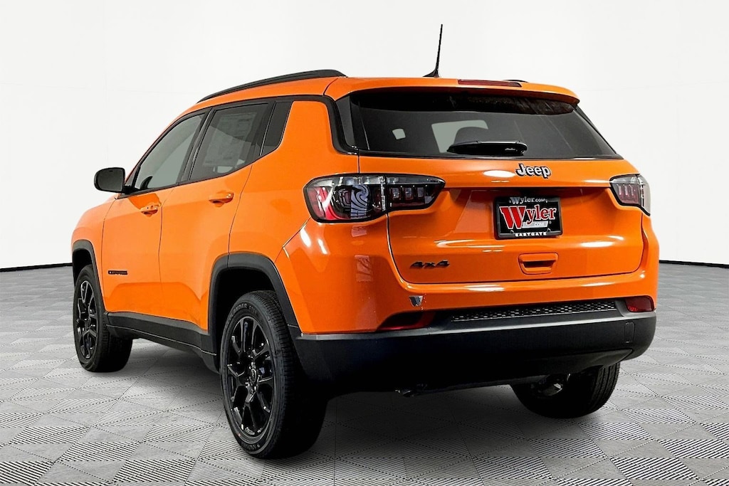 New 2026 Jeep Compass LATITUDE ALTITUDE 4X4 Sport Utility