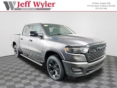 New 2026 Ram 1500 BIG HORN CREW CAB 4X4 5'7 BOX Pickup Cincinnati