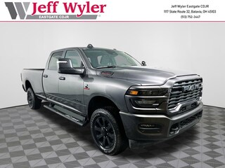 2025 Ram 2500 BIG HORN CREW CAB 4X4 8' BOX Pickup