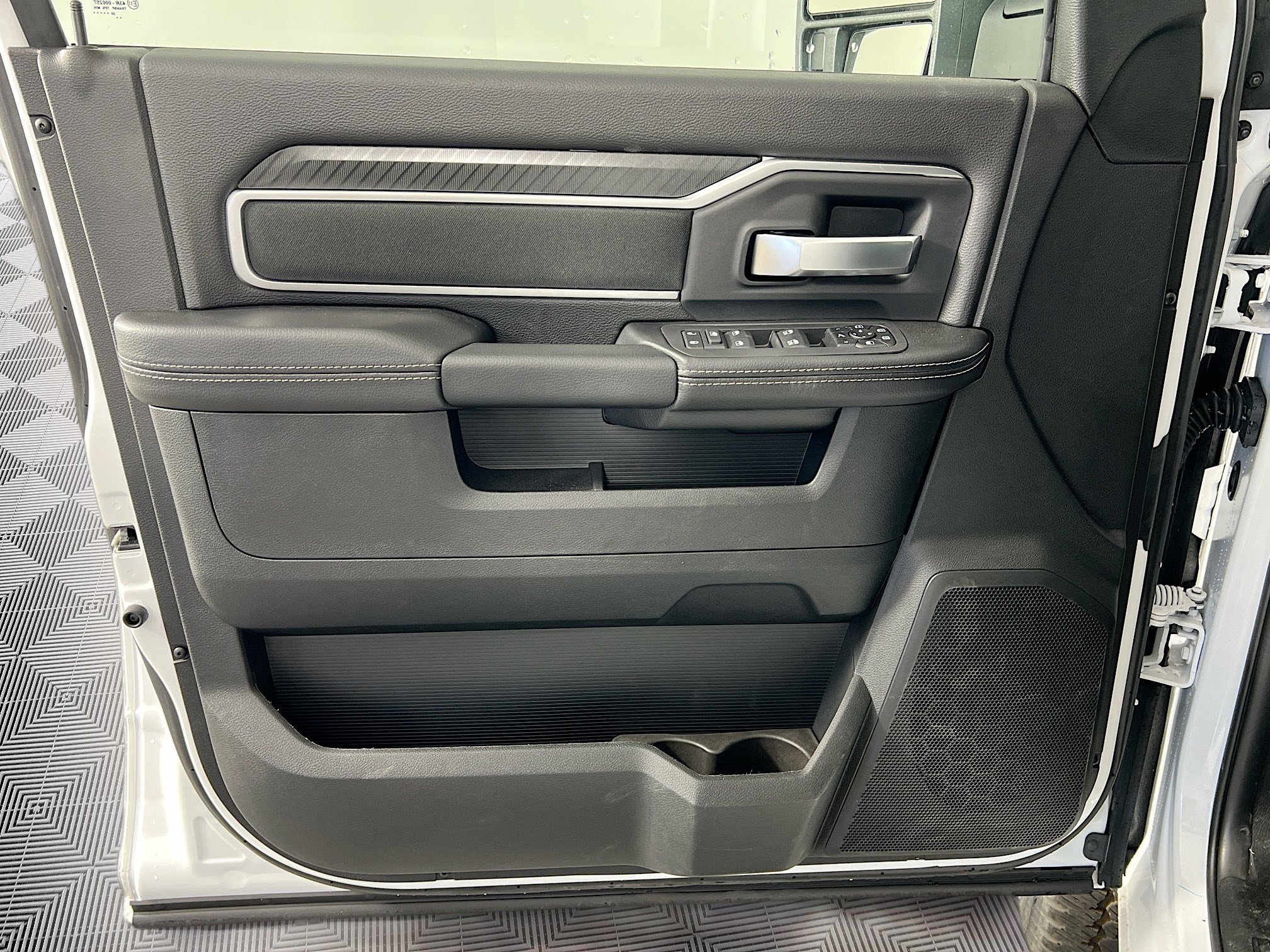 2026 RAM 2500 Big Horn - Photo 20