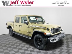 2025 Jeep Gladiator Pickup