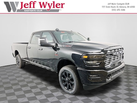 2025 Ram 2500 BIG HORN CREW CAB 4X4 8' BOX Pickup