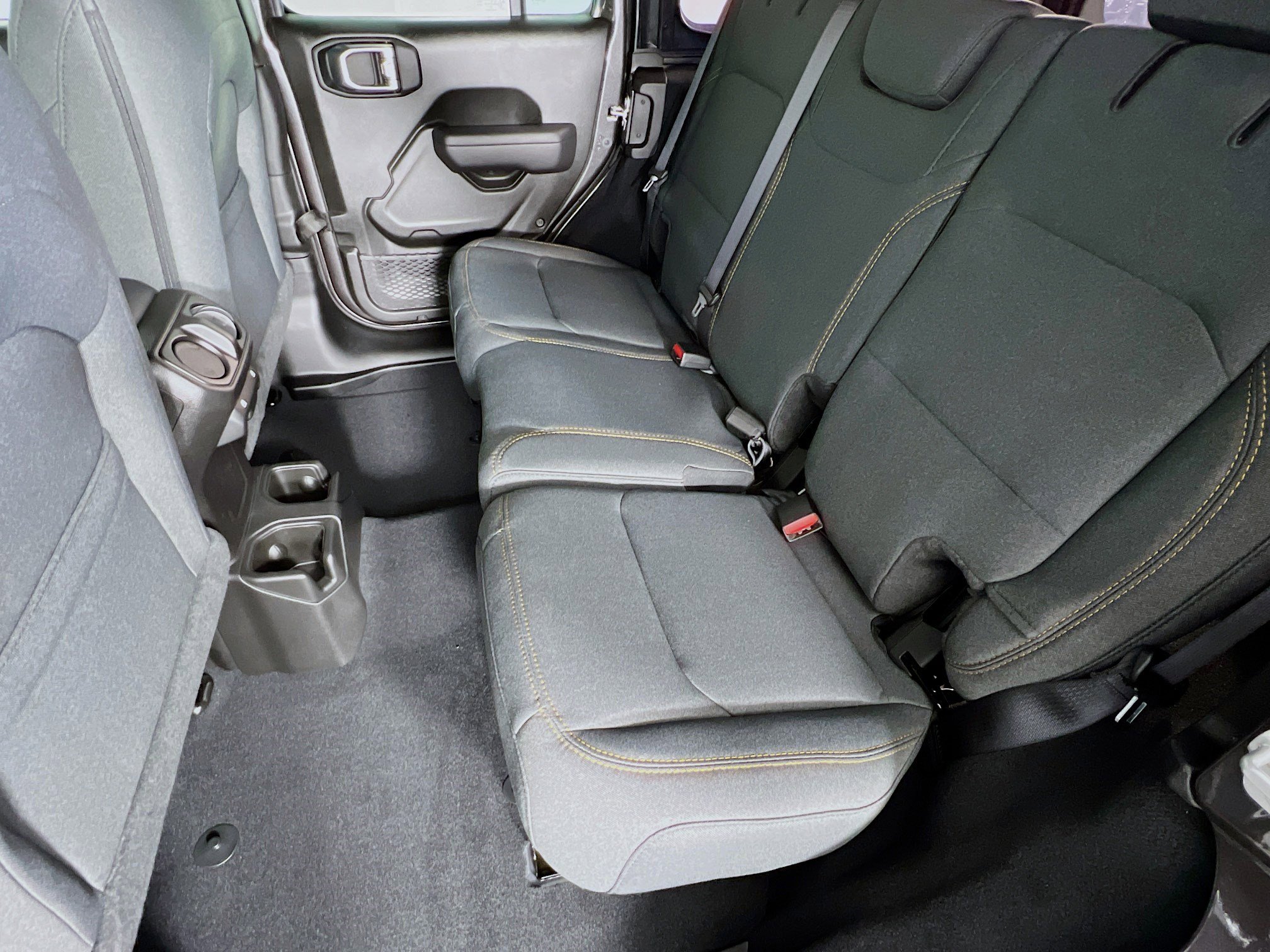 2026 Jeep Wrangler Sport photo 4