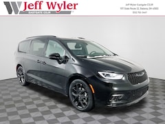 2026 Chrysler Pacifica SELECT Passenger Van Cincinnati