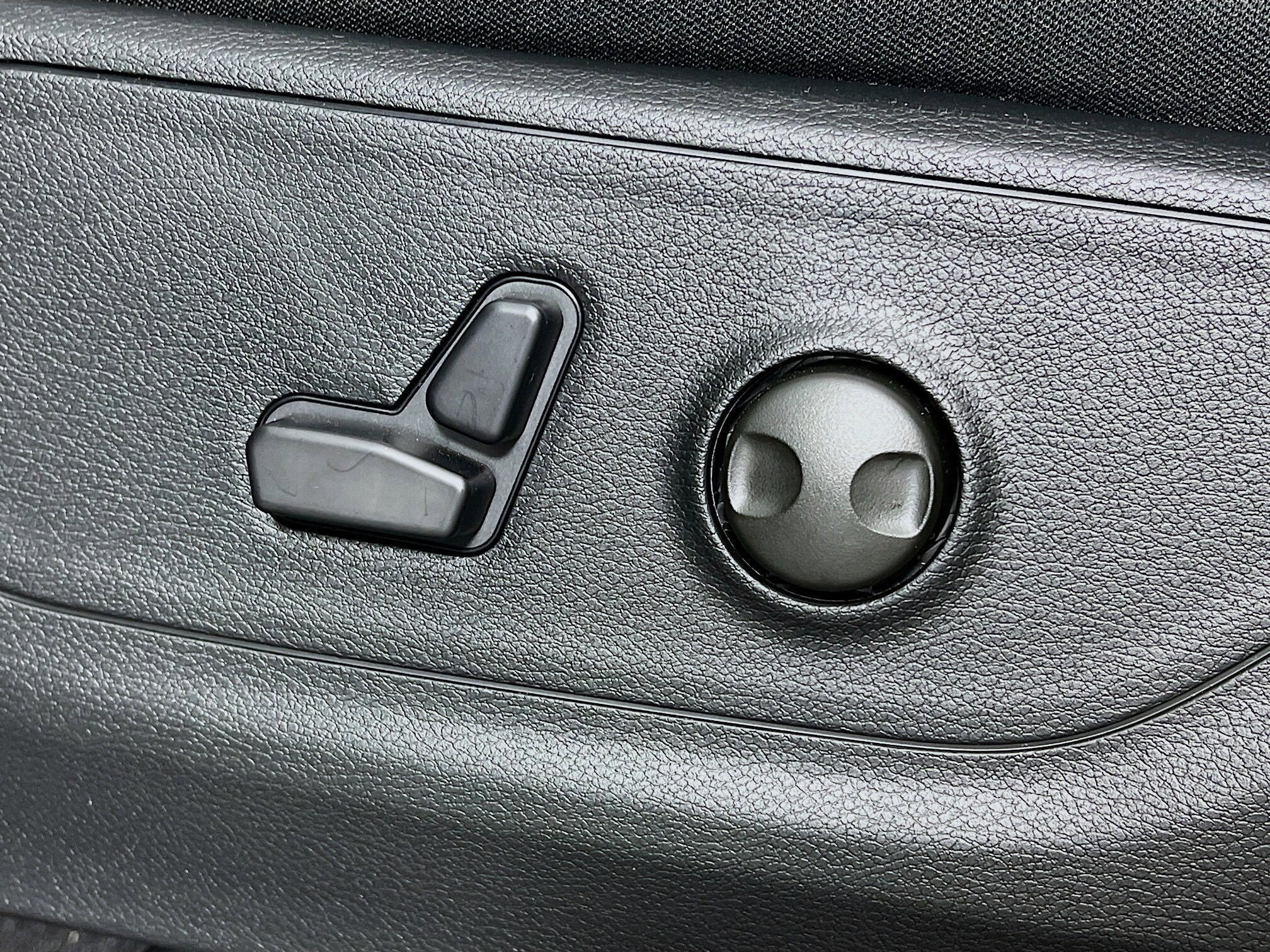 2026 Ram 1500 Big Horn photo 4