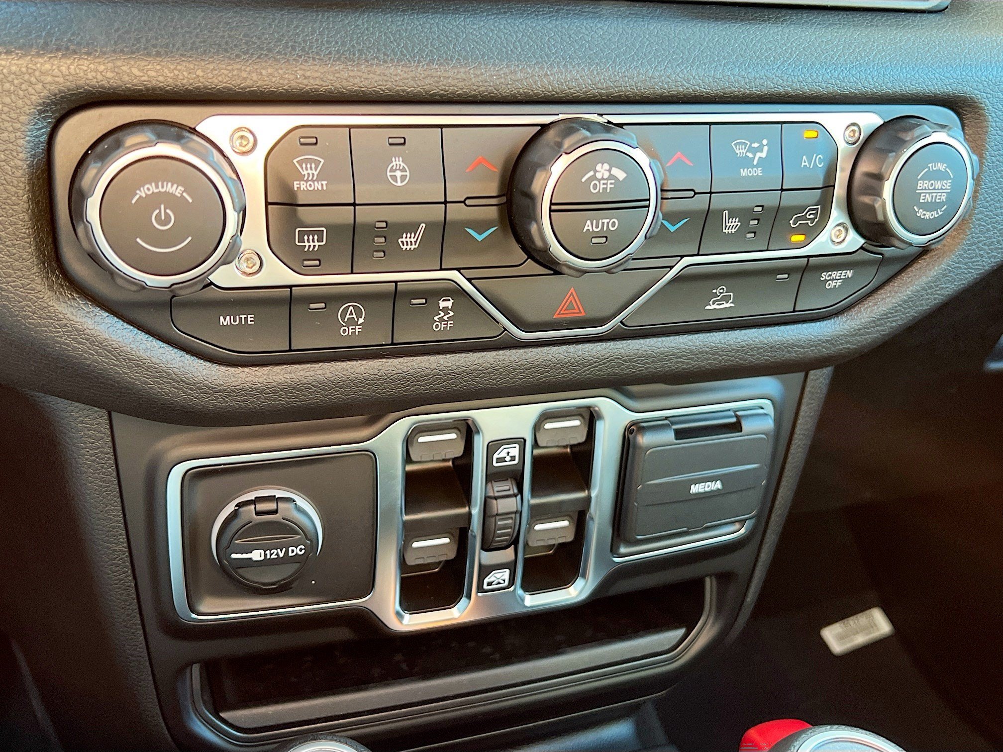 2026 Jeep Wrangler 4-Door Sport S - Photo 11