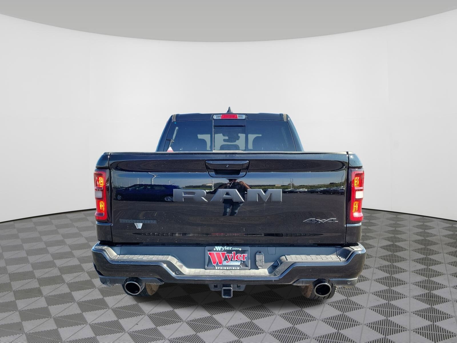 2025 Ram 1500 Big Horn photo 2
