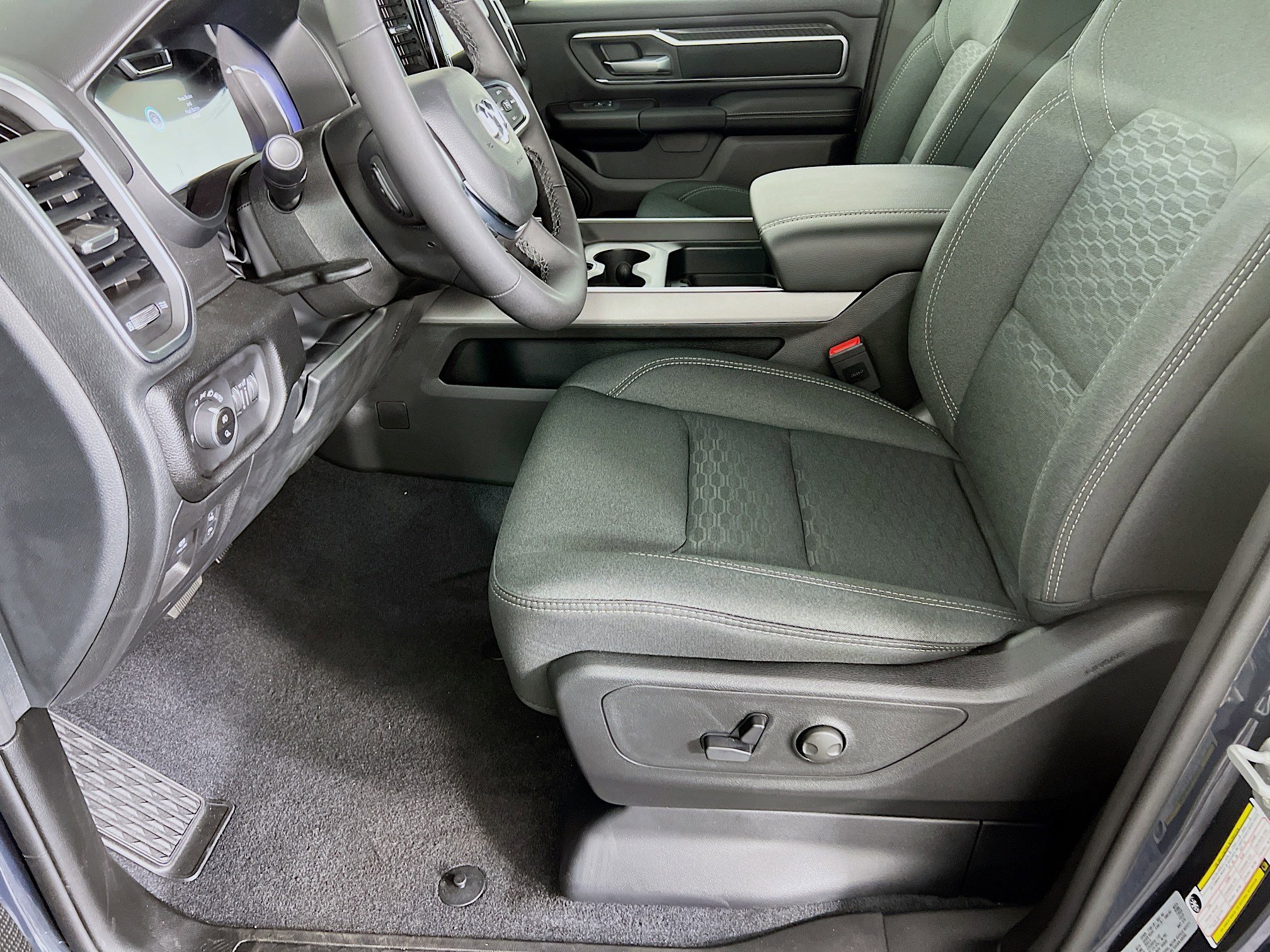2026 Ram 1500 Big Horn photo 3