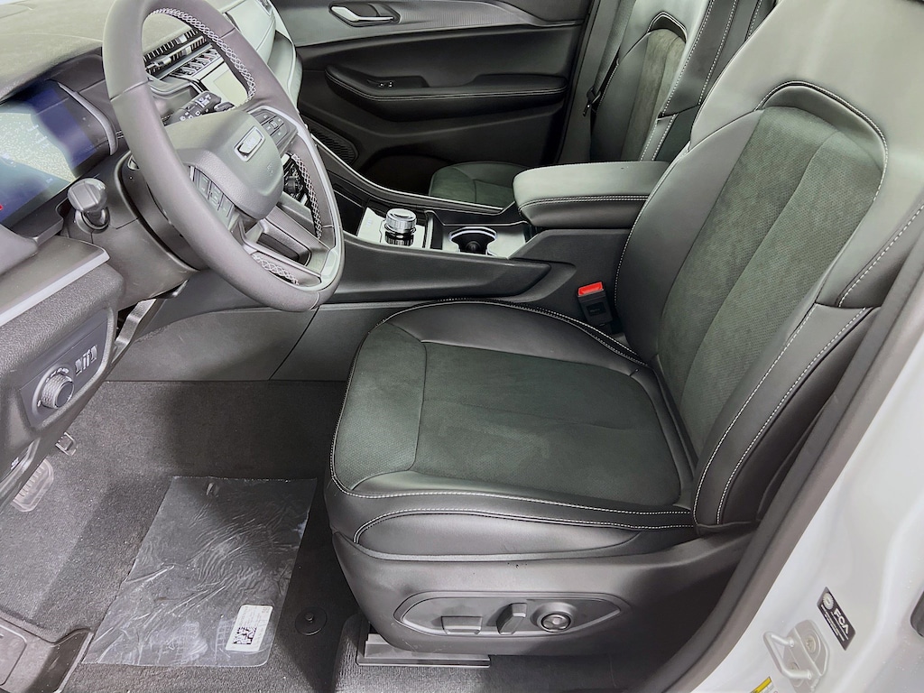 New 2025 Jeep Grand Cherokee ALTITUDE X 4X4 Sport Utility