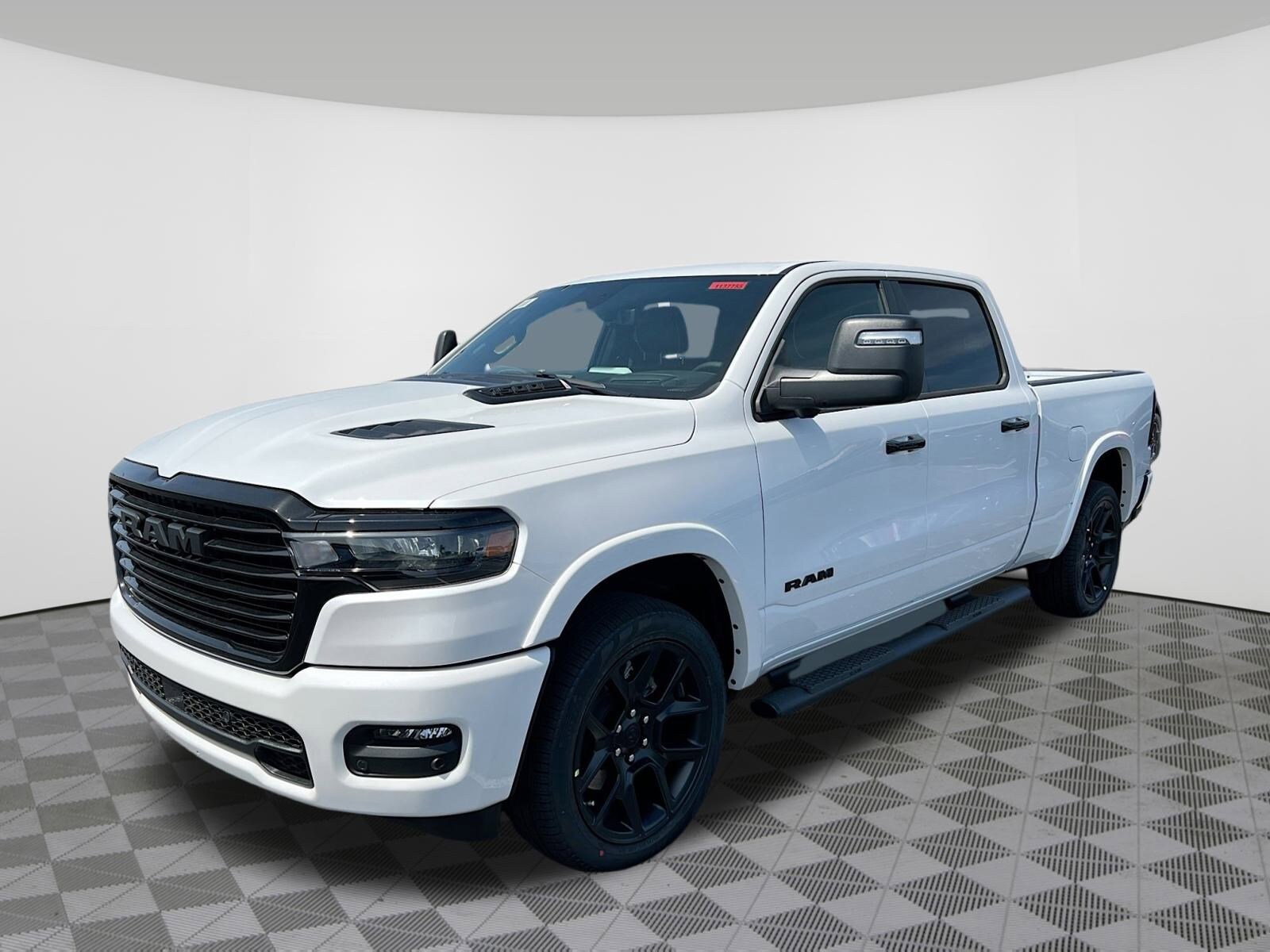 2025 Ram 1500 Laramie photo 2