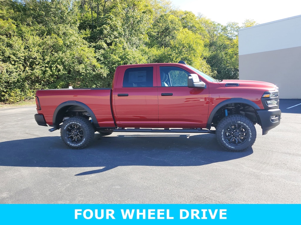 New 2026 Ram 2500 TRADESMAN CREW CAB 4X4 6'4 BOX Pickup