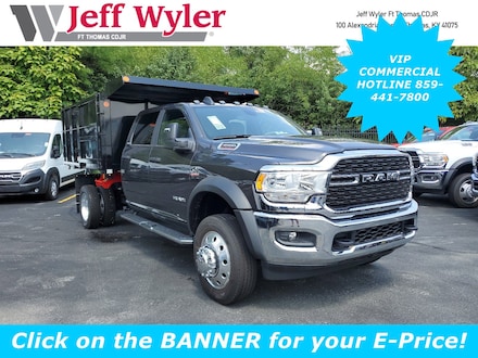 2024 Ram 4500 Chassis Cab SLT  CREW  4X4 60' CA Pickup