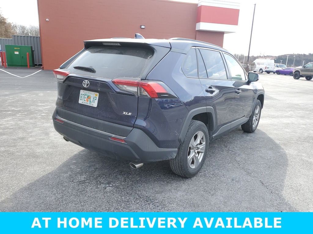 Used 2024 Toyota RAV4 XLE FWD SUV