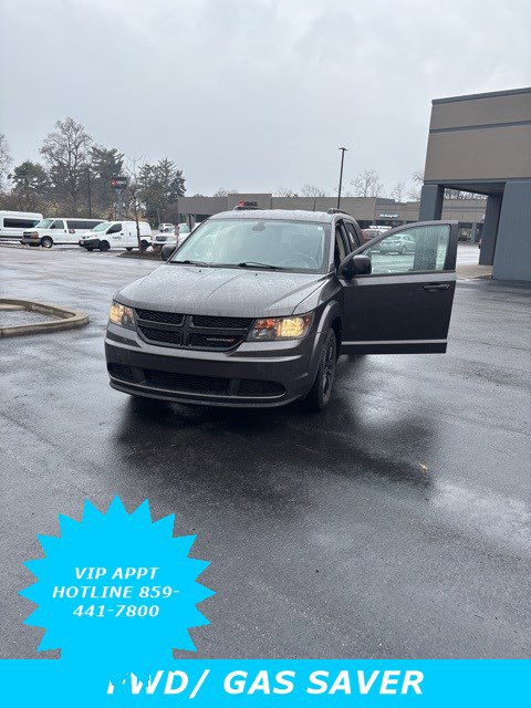 2020 Dodge Journey SE's photo